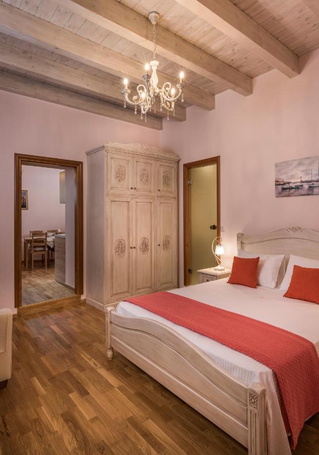شقة Palazzo Di Irene خانيا المظهر الخارجي الصورة
